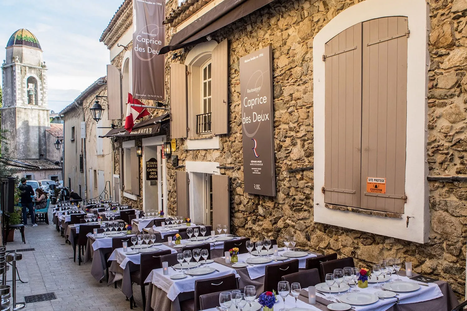 Au Caprice des Deux restaurant St Tropez