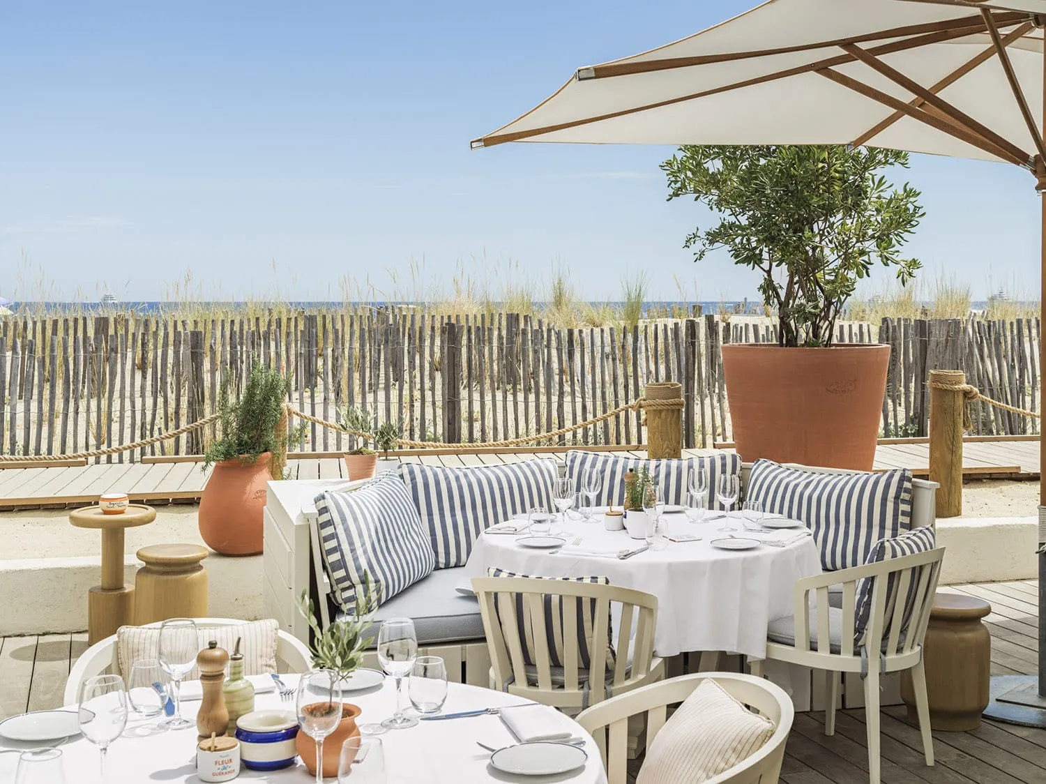 Bagatelle beach Saint Tropez restaurant france