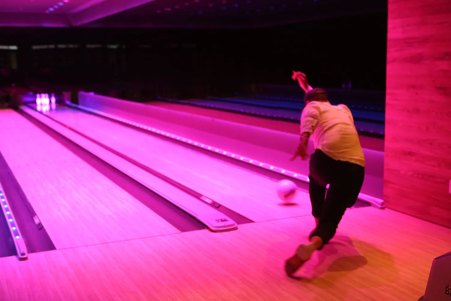 Basement bowling Miami