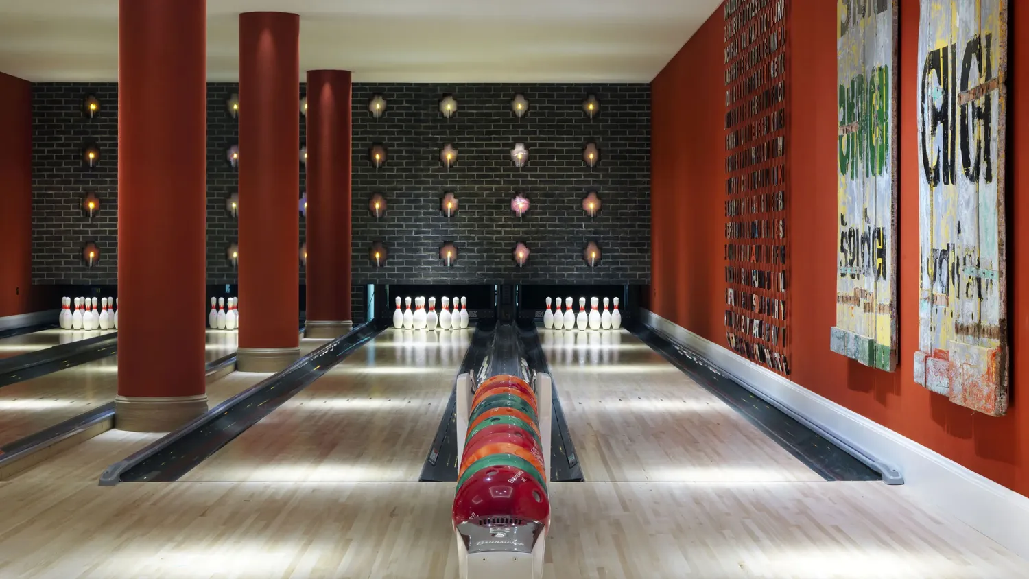 Basement bowling Miami