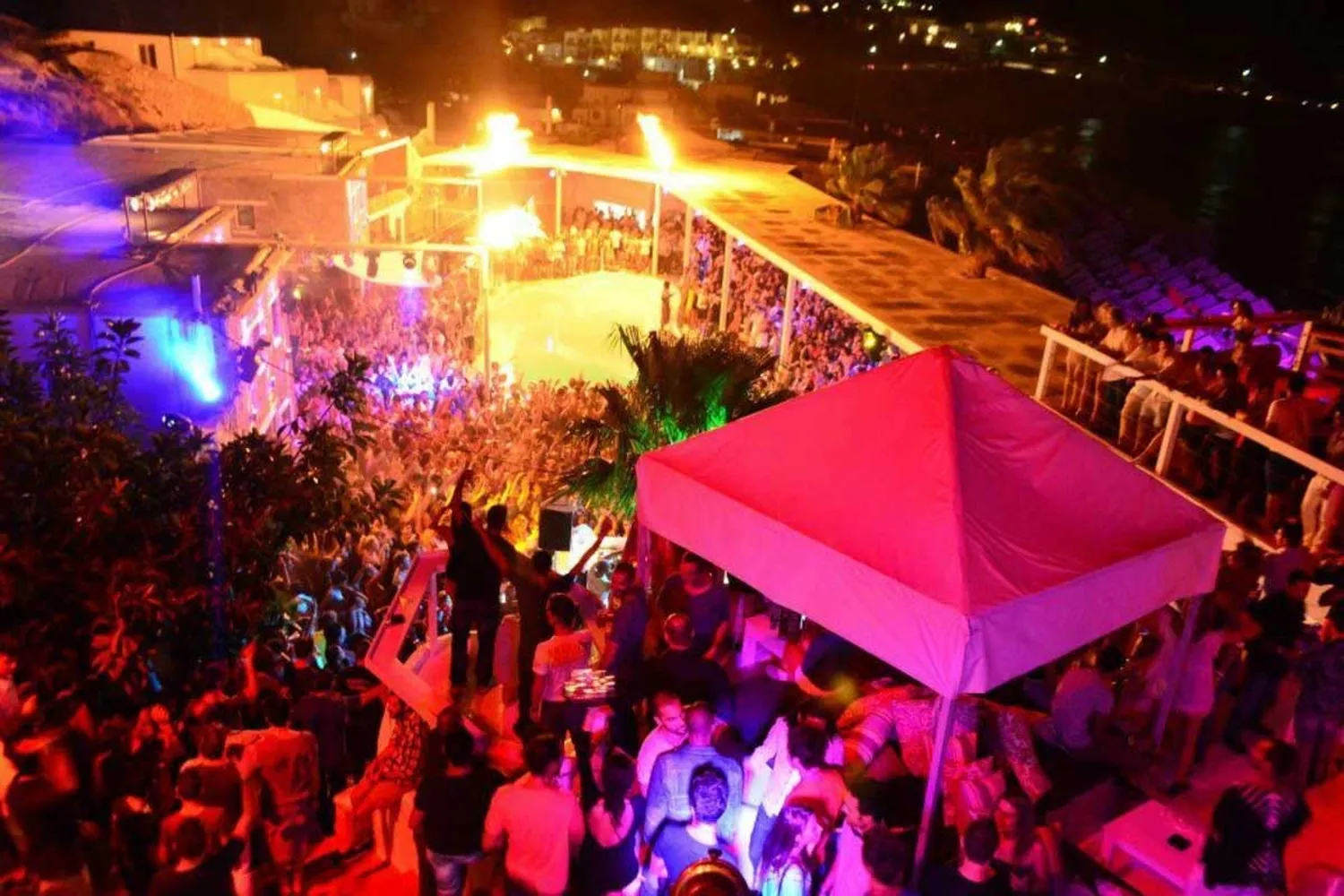 Bonbonniere nightclub Mykonos