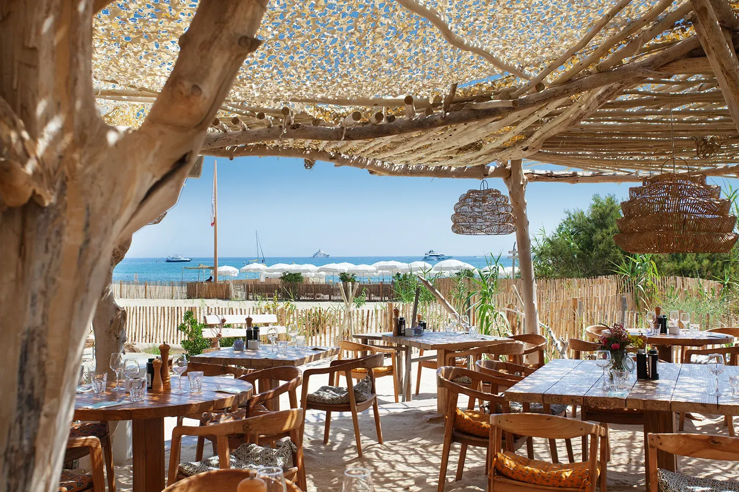 Cabane Bambou beach Saint Tropez