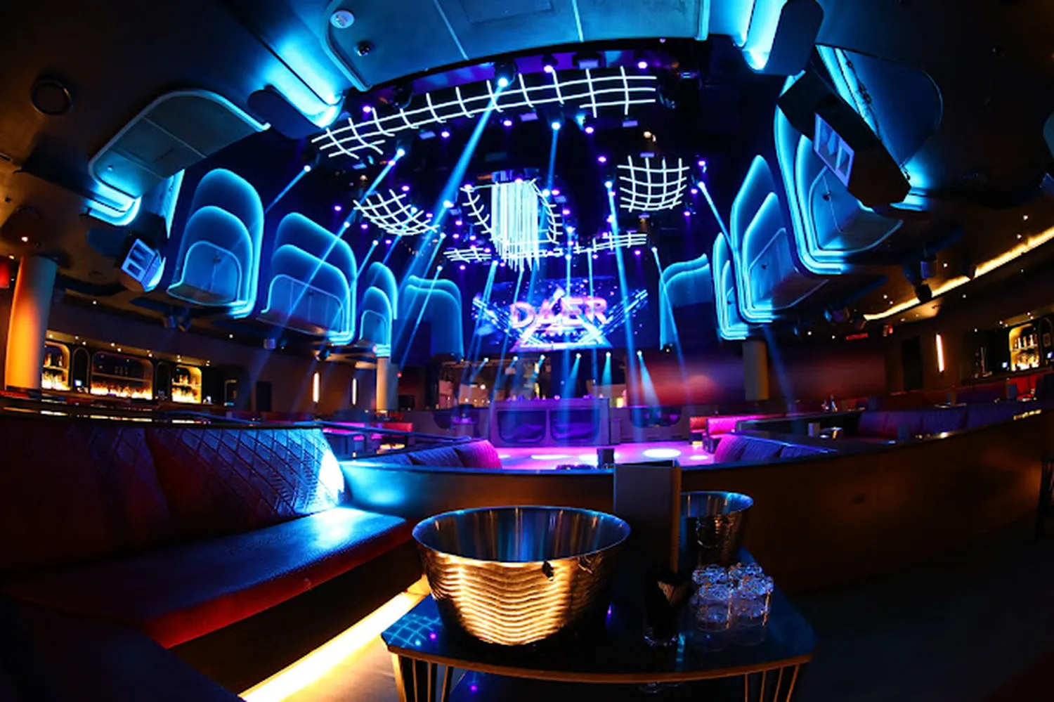 Daer nightclub Hollywood FL