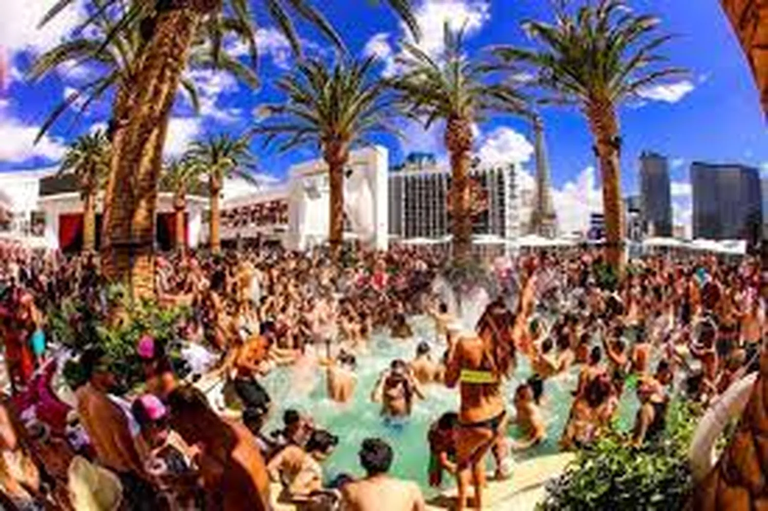 Drai's pool party Las Vegas