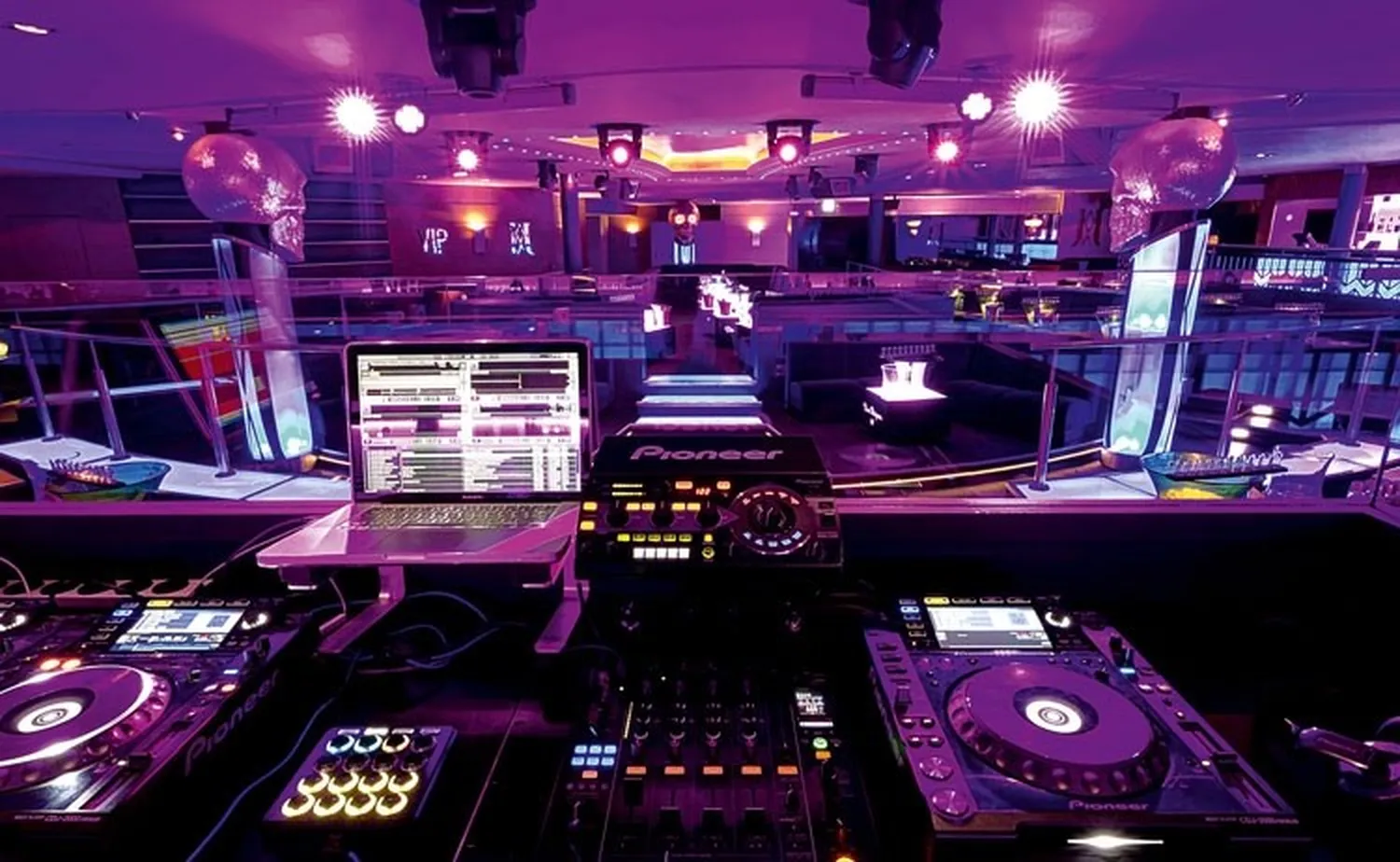 Java nightclub Geneva