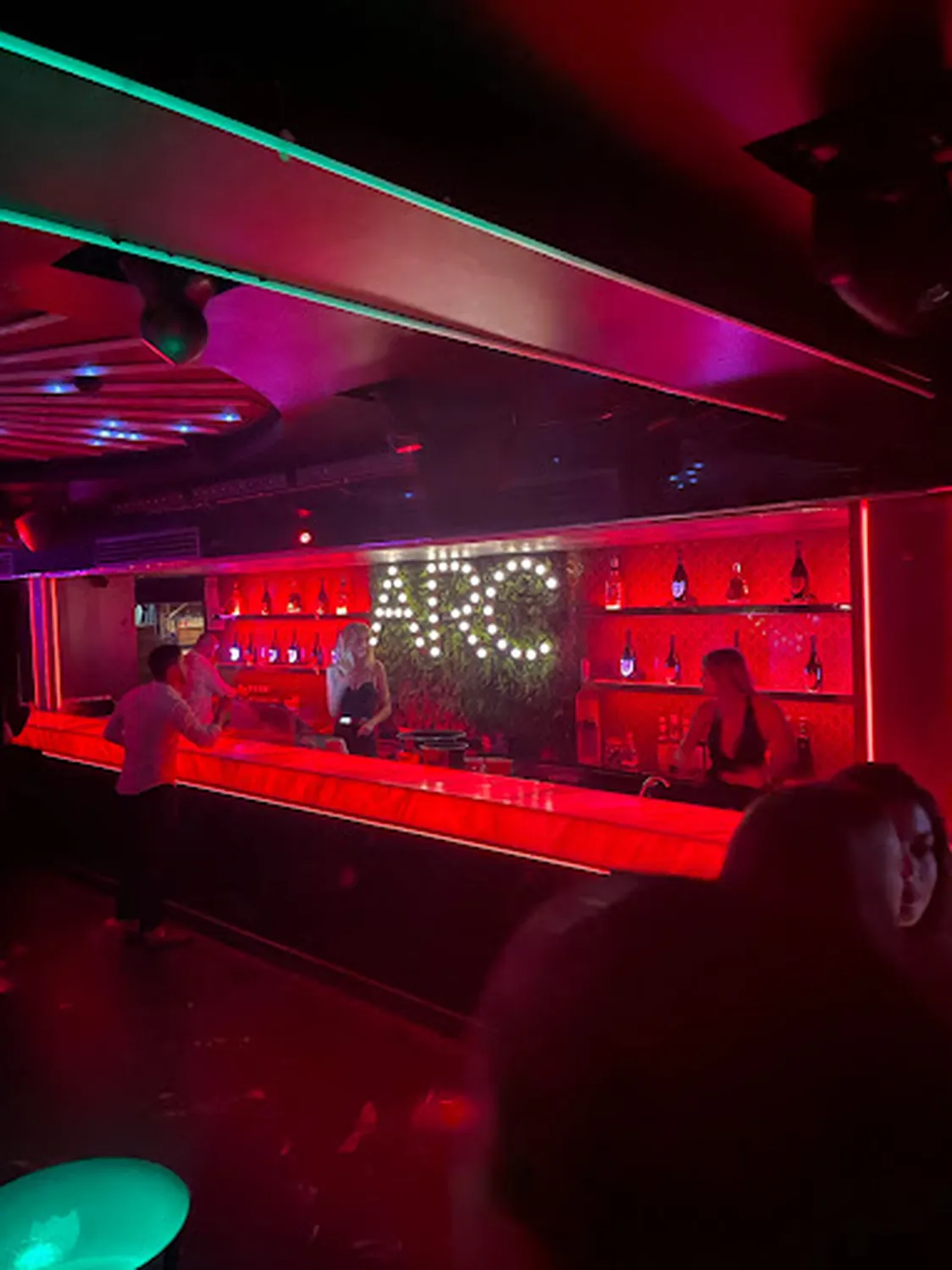 L'Arc nightclub Paris