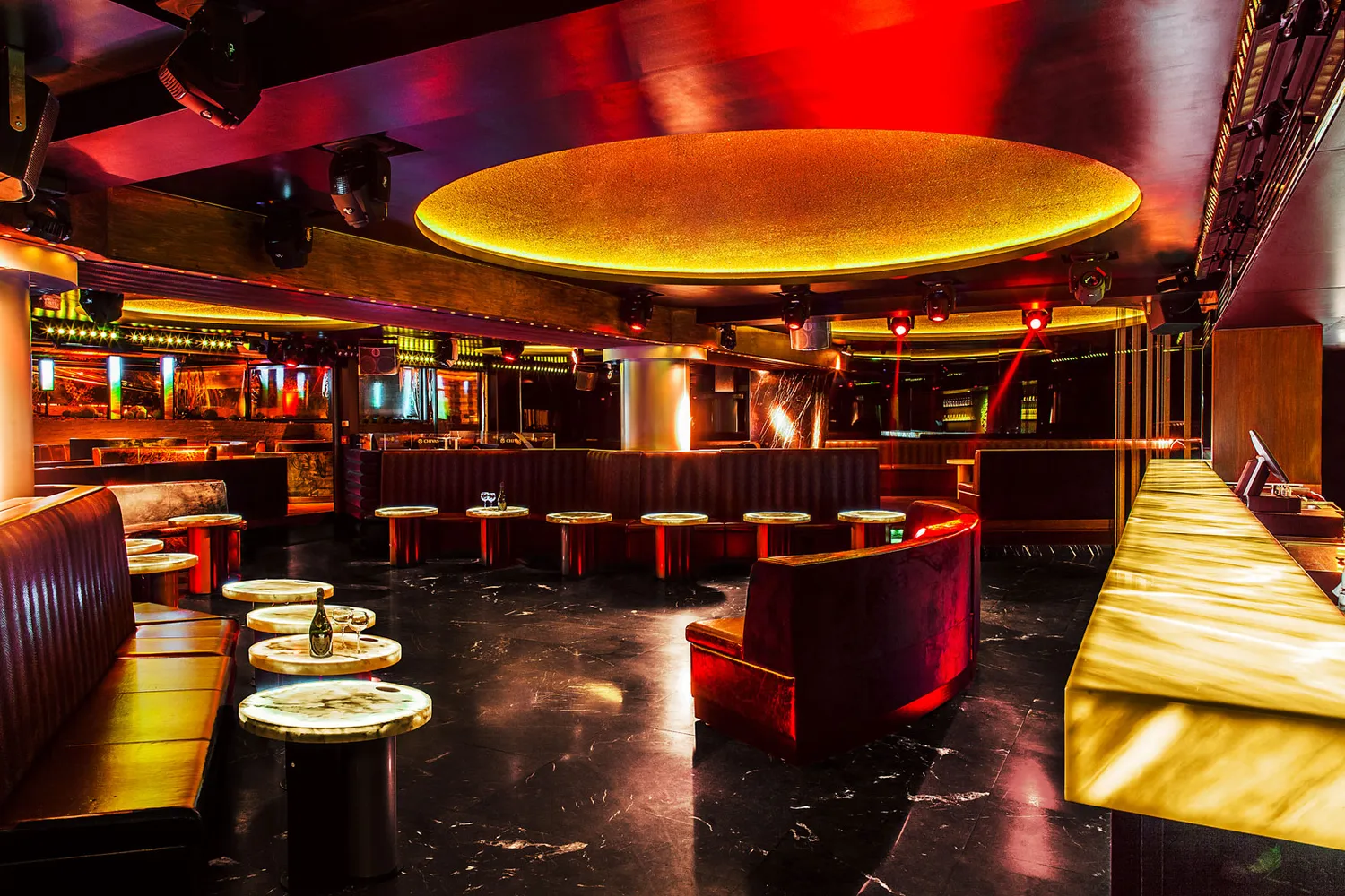 L'Arc nightclub Paris