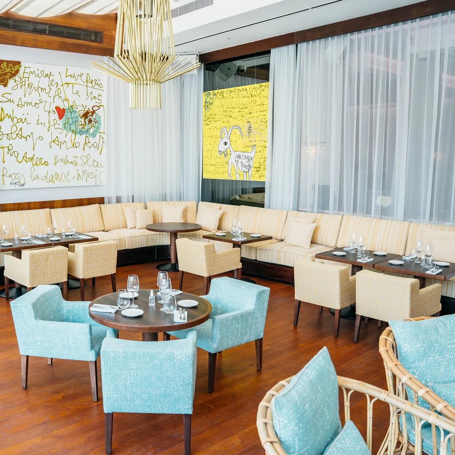 La Cantine du Faubourg restaurant Dubai