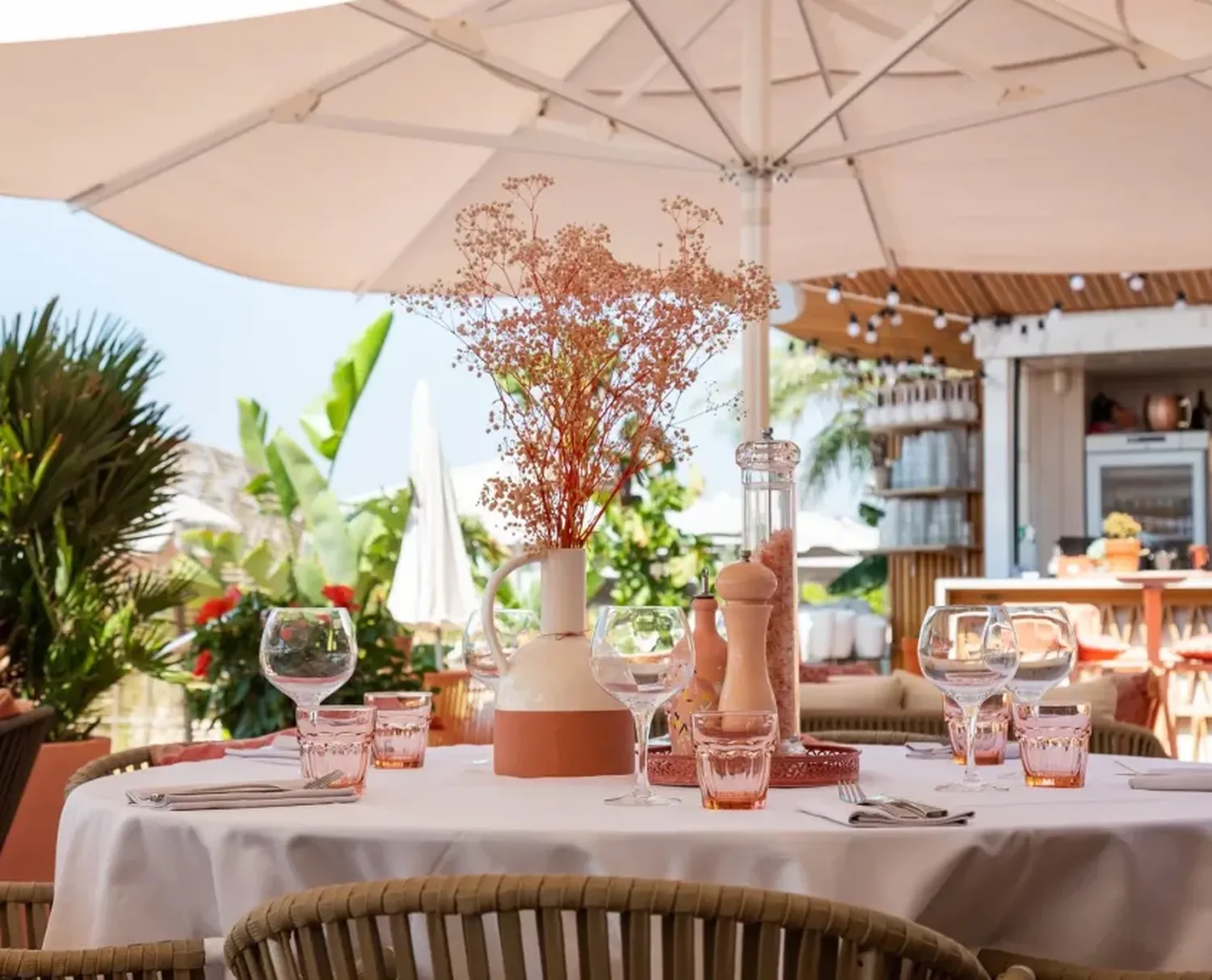 La Mandala beach restaurant Cannes