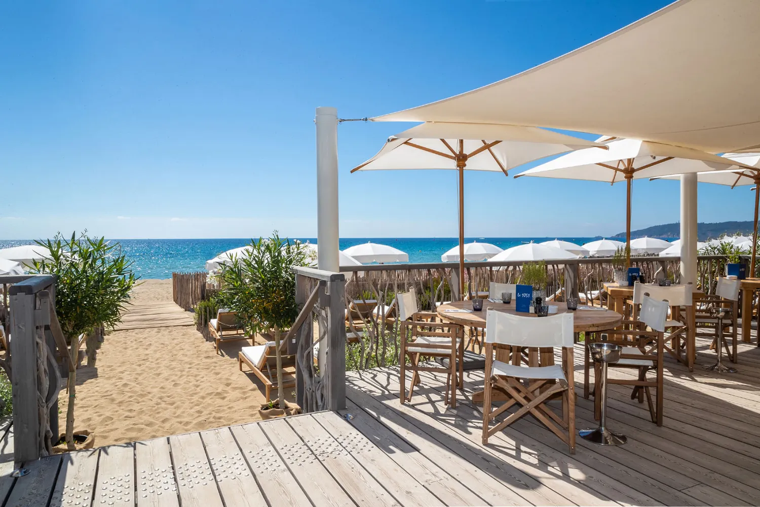 Le 1051 private beach Saint Tropez