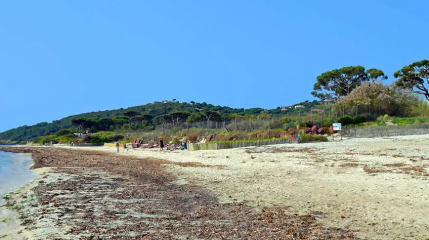 Le Golfe Azur beach Saint Tropez