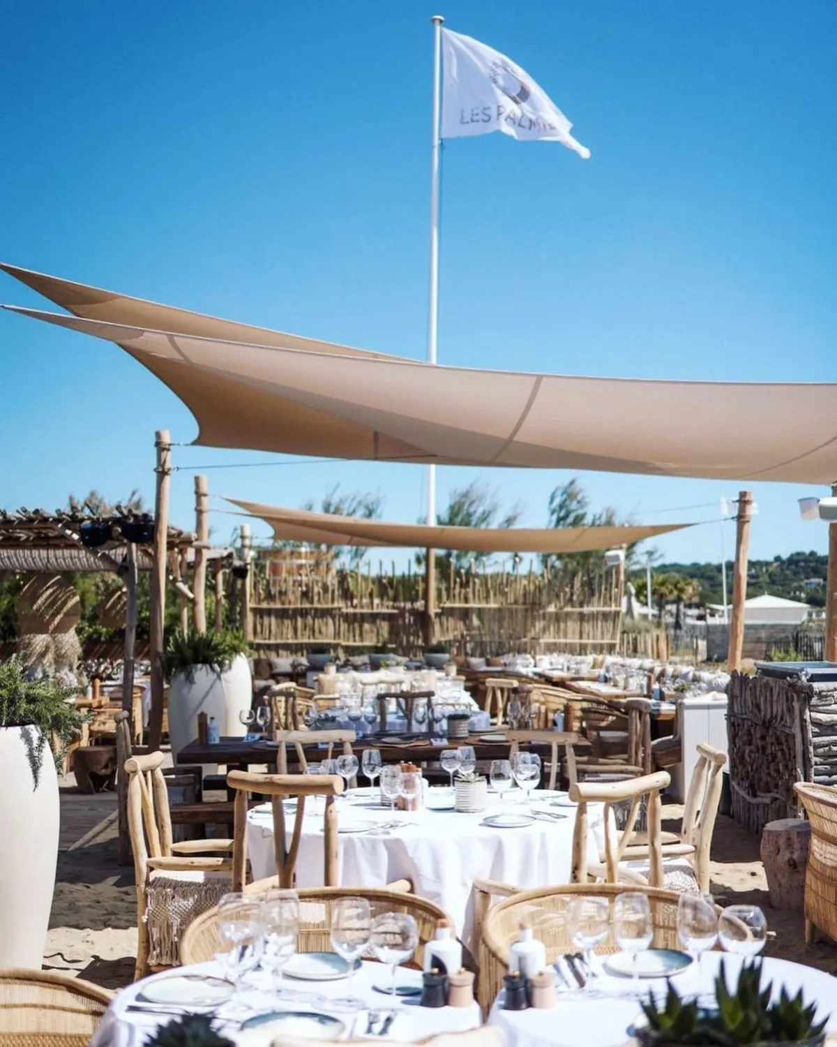 Les Palmiers Club restaurant St Tropez