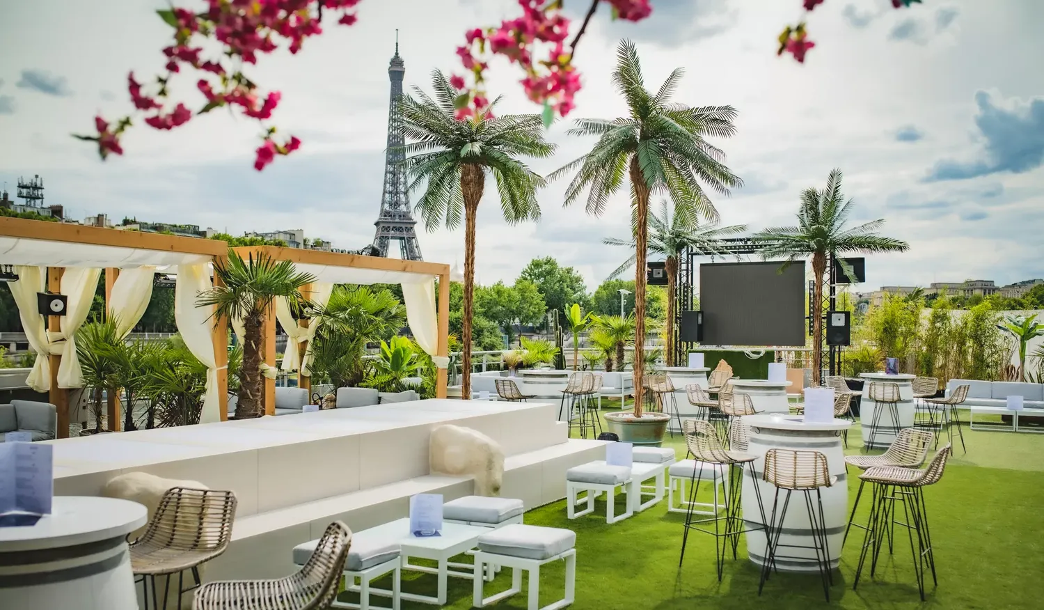 Mademoiselle Mouche rooftop Paris