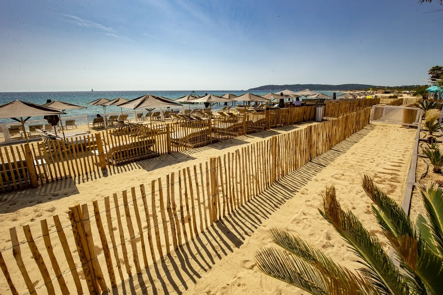 Moorea private beach St Tropez