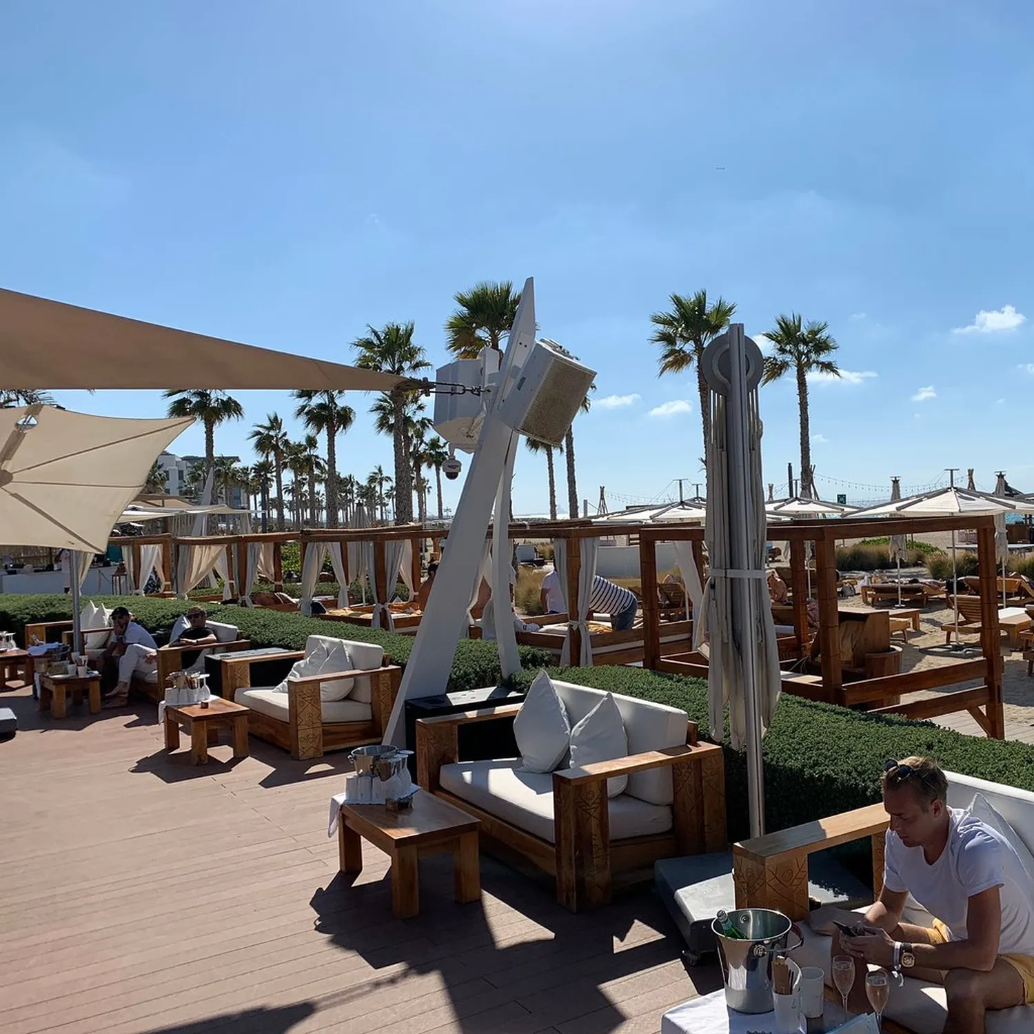 Nikki Beach restaurant Dubaï