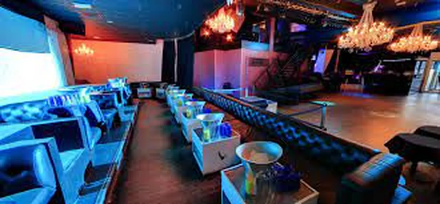 Palais Maillot nightclub Paris