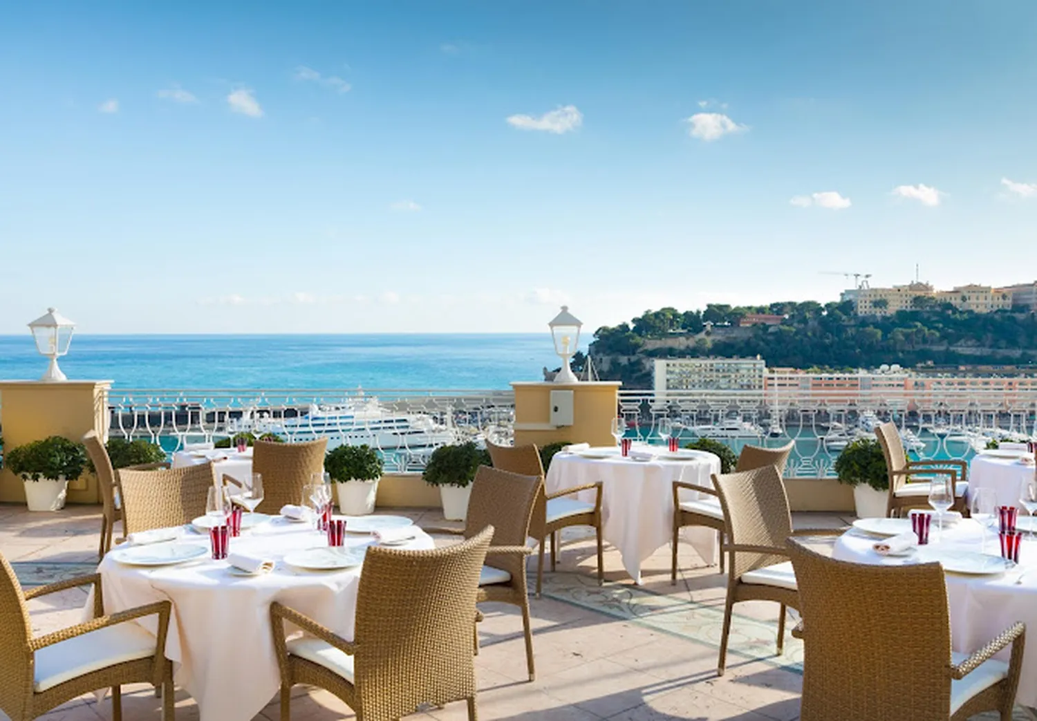 Pavyllon beach restaurant Monaco