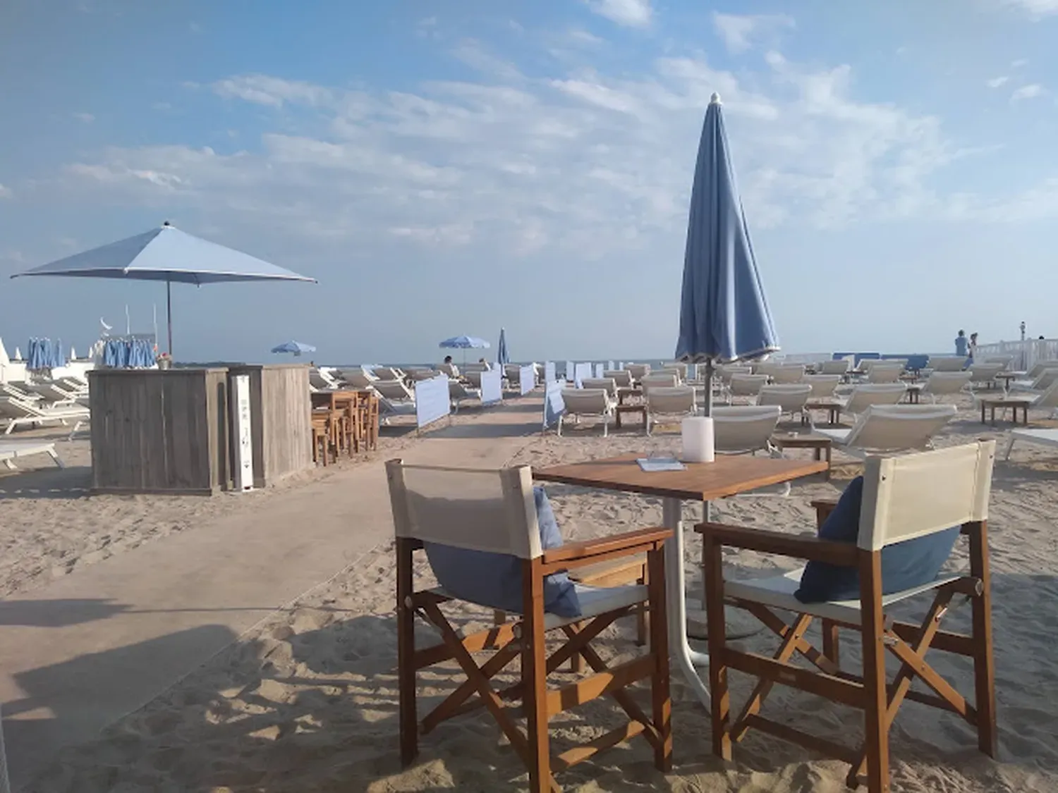 Plage Goéland restaurant Cannes