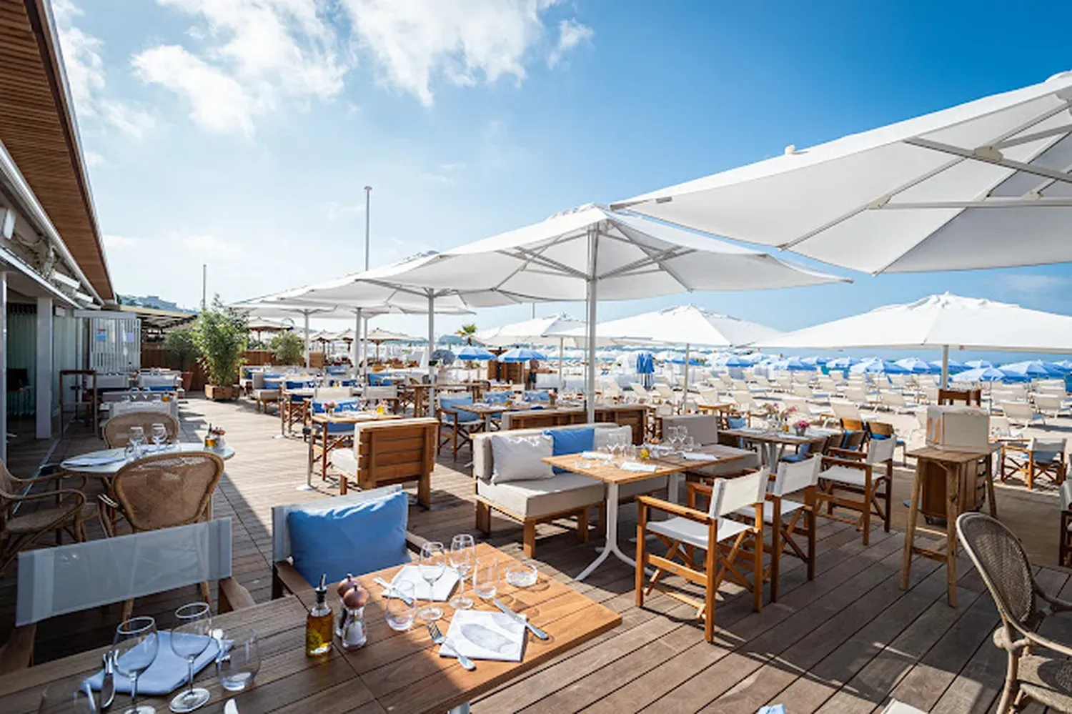 Plage Goéland restaurant Cannes