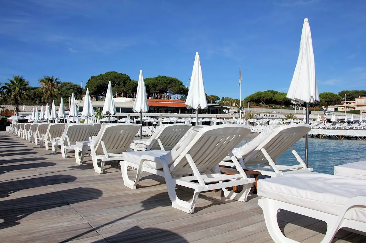 Plage Keller restaurant Cannes