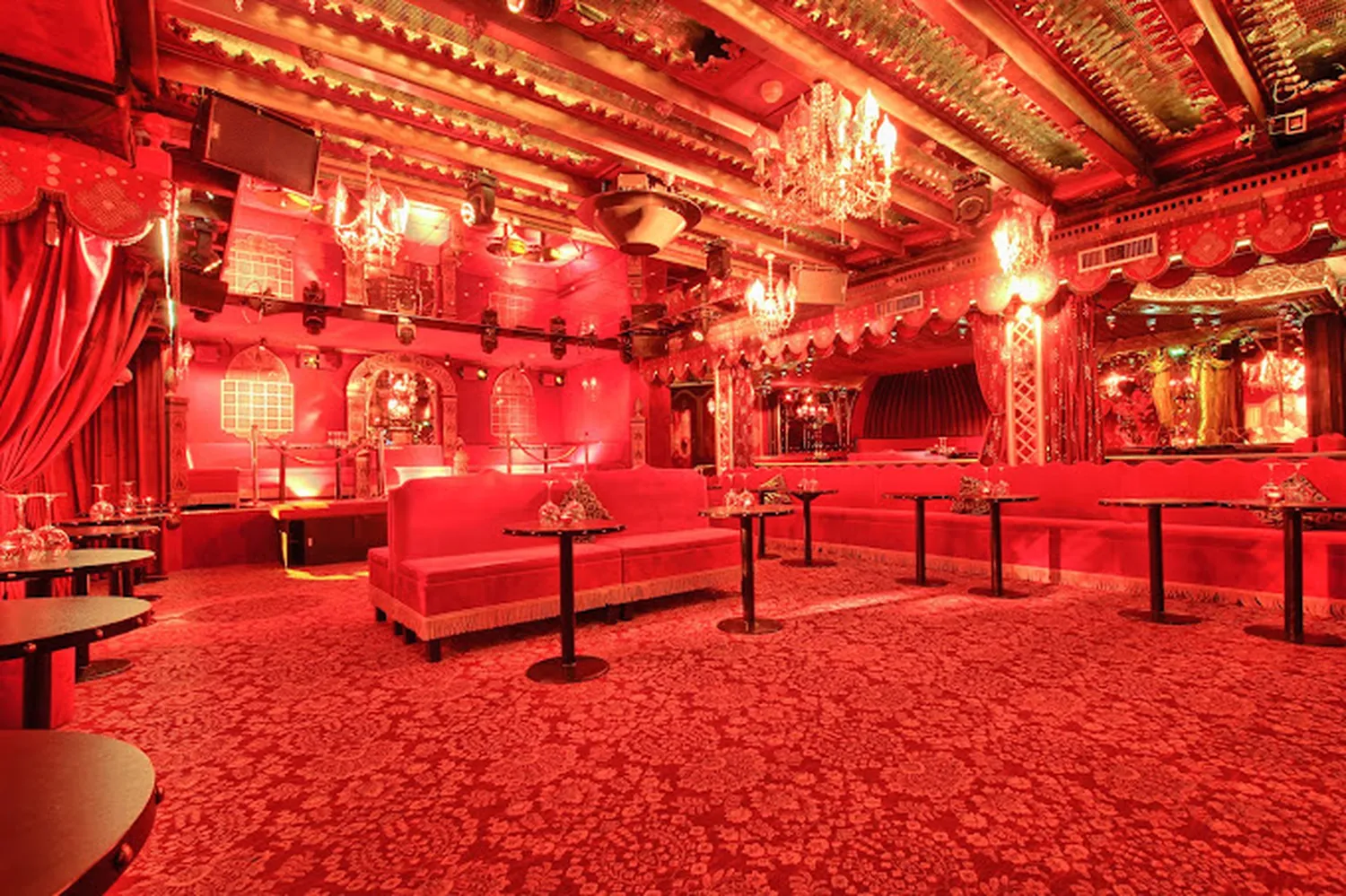 Raspoutine nightclub Paris