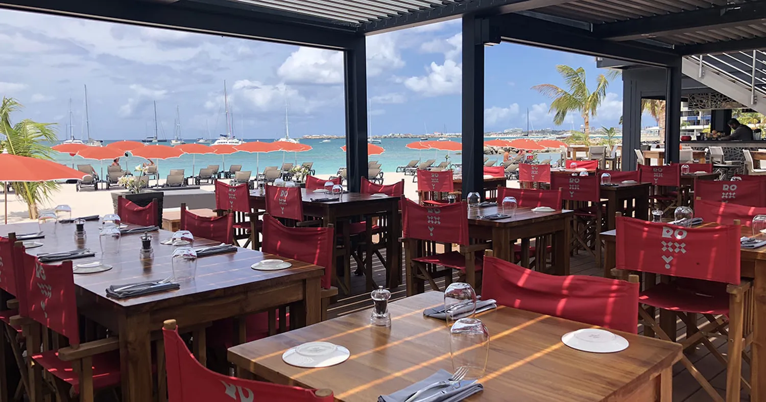 Roxxy beach restaurant Saint Martin