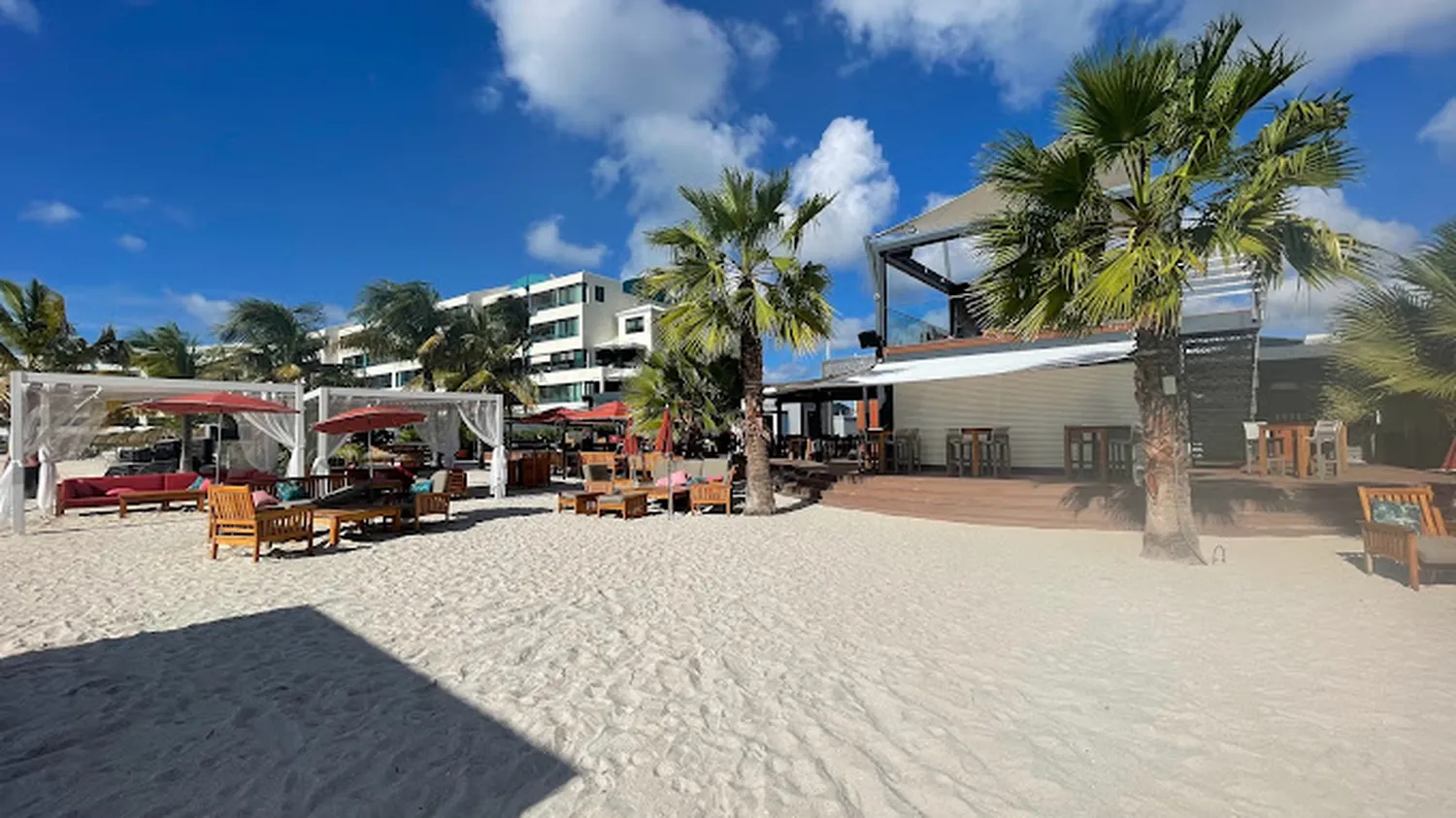 Roxxy beach restaurant Saint Martin