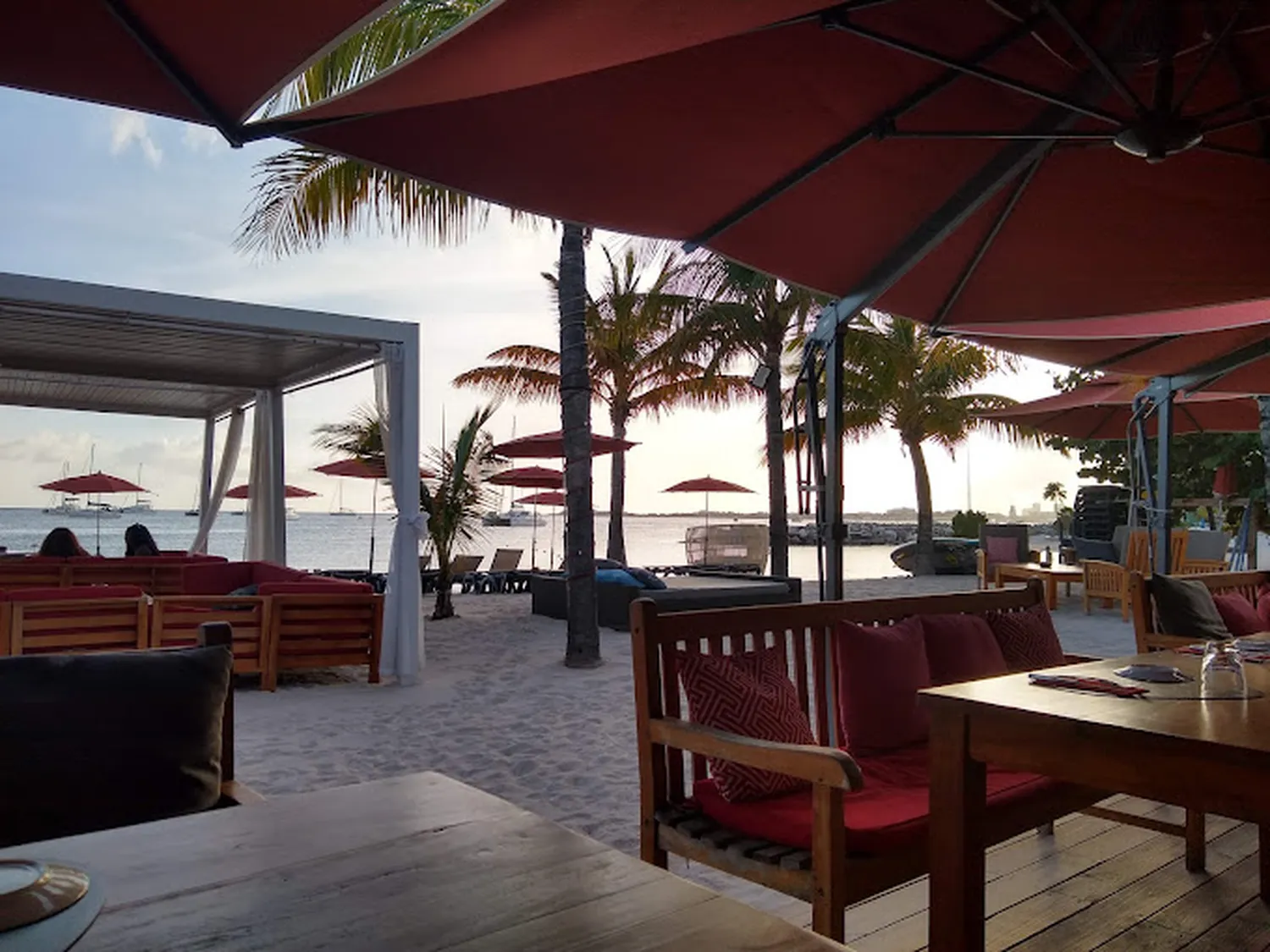 Roxxy beach restaurant Saint Martin