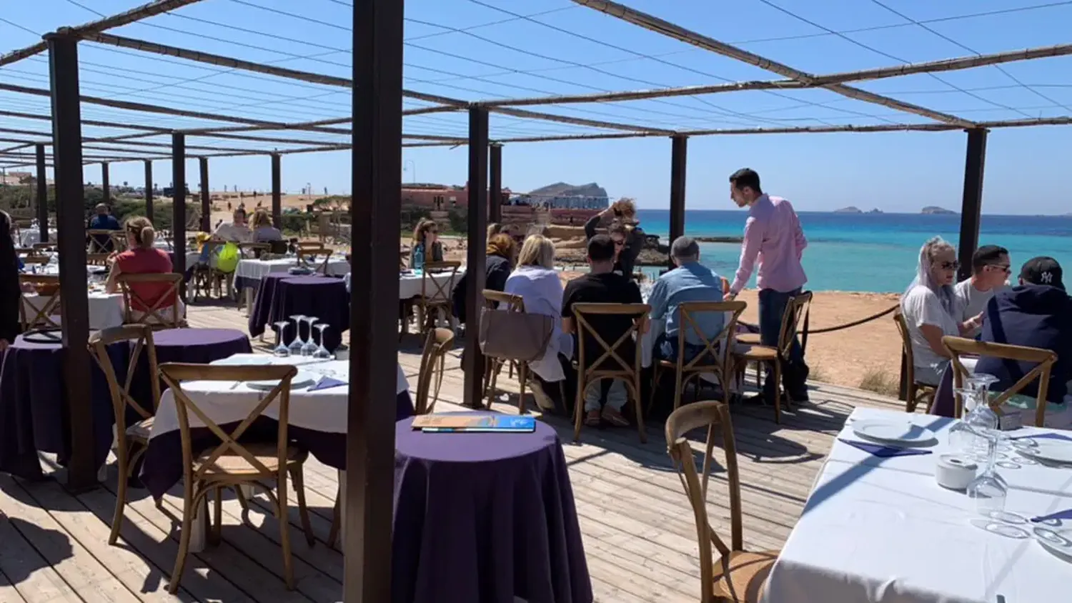 S&#039;Illa des Bosc restaurante Ibiza