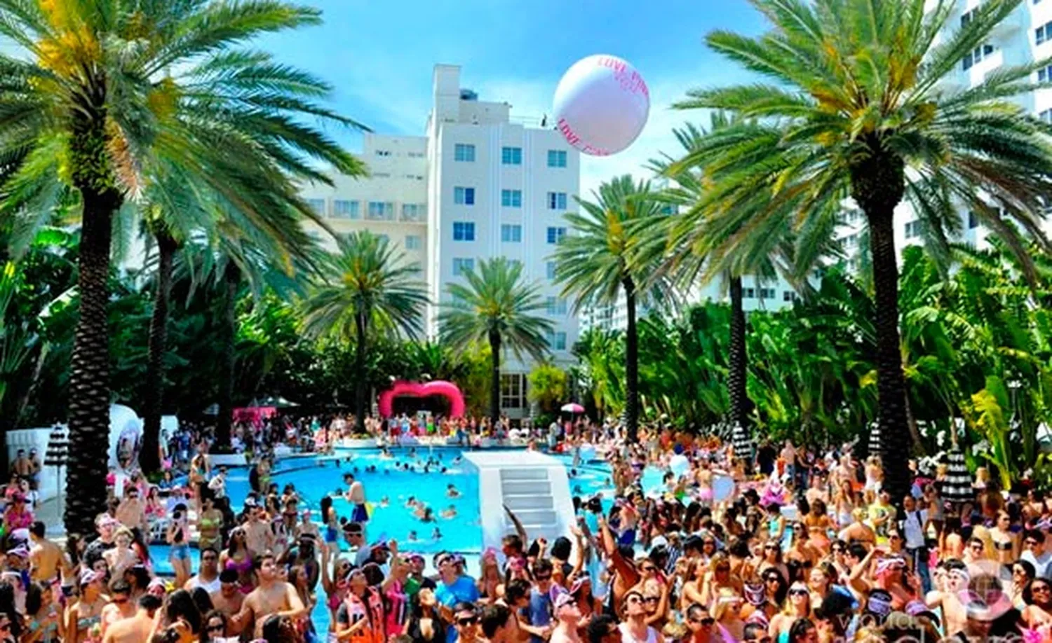 Sls pool party Miami Beach