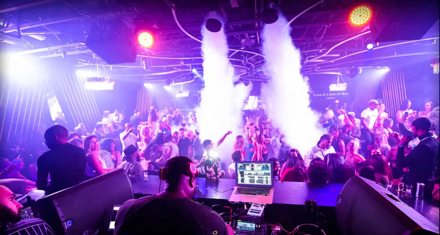 Vendôme nightclub Miami beach