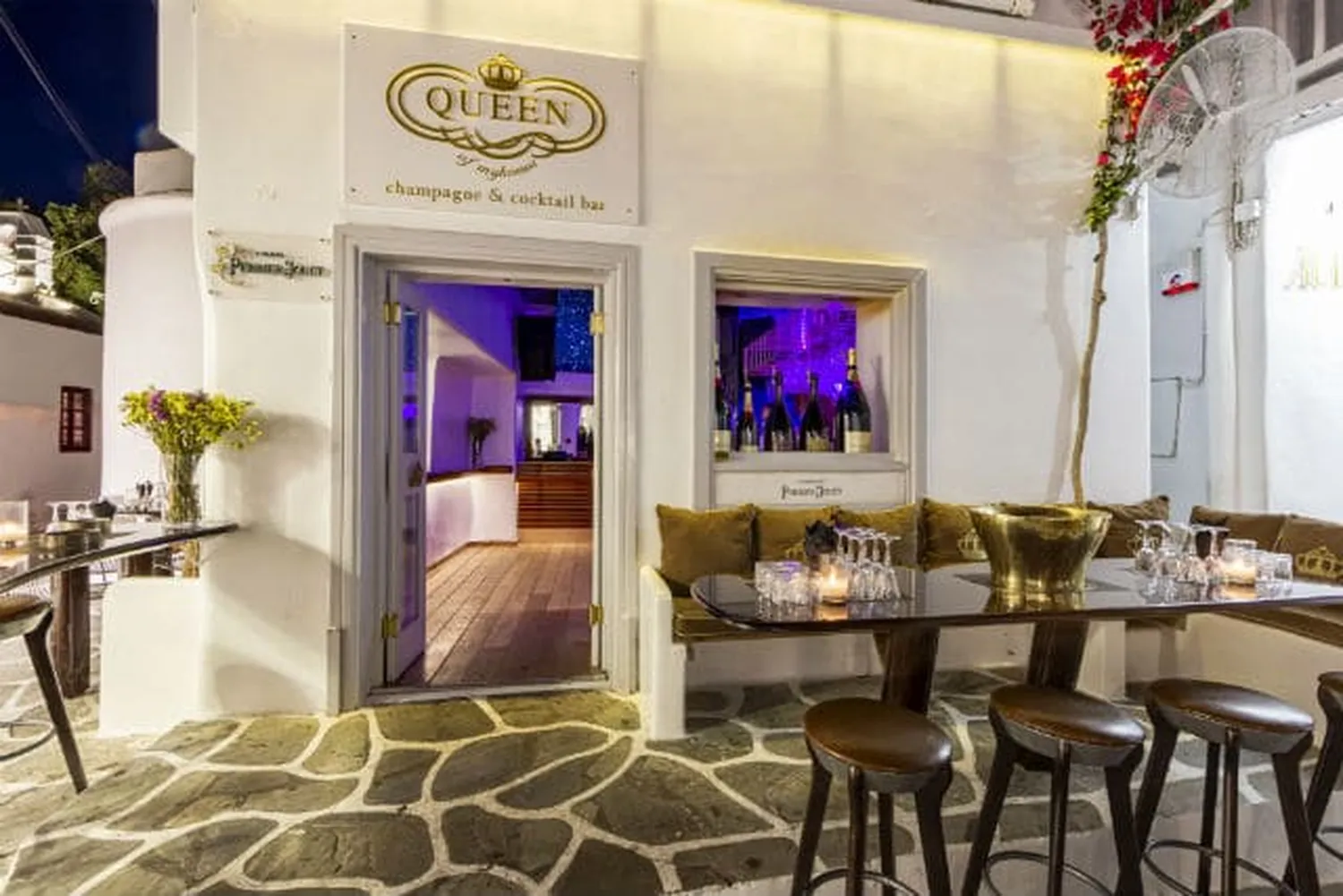 Queen nightclub Mykonos