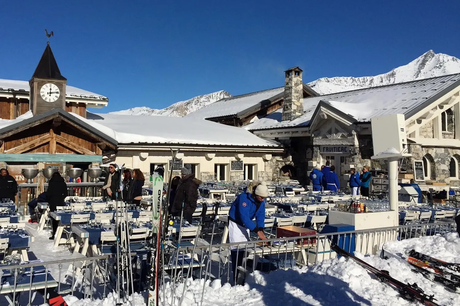 La Peau de Vache restaurant Val d&#039;Isère