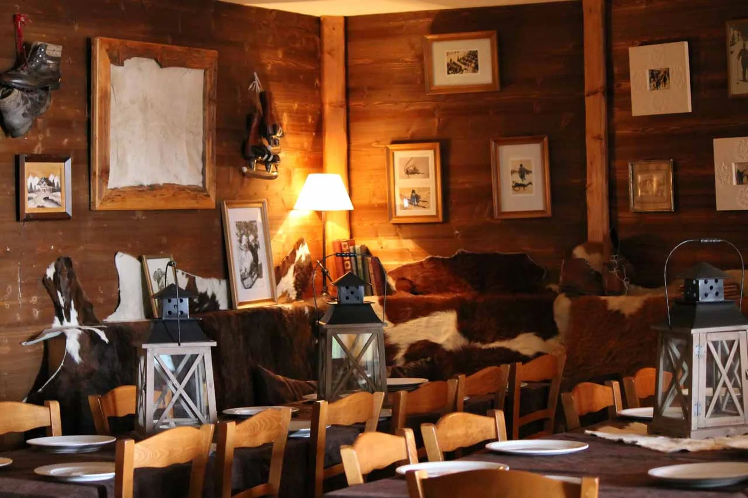 La Peau de Vache restaurant Val d&#039;Isère