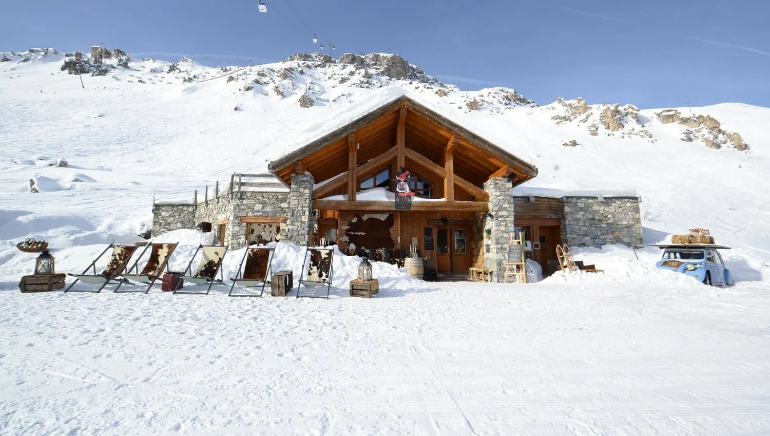 La Peau de Vache restaurant Val d&#039;Isère