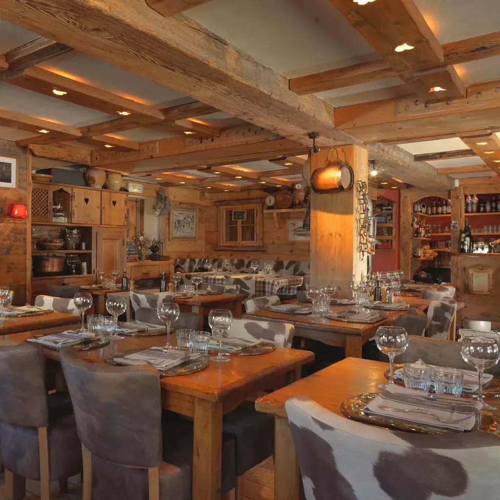 Reservation at LE REFUGE restaurant Megève KEYS