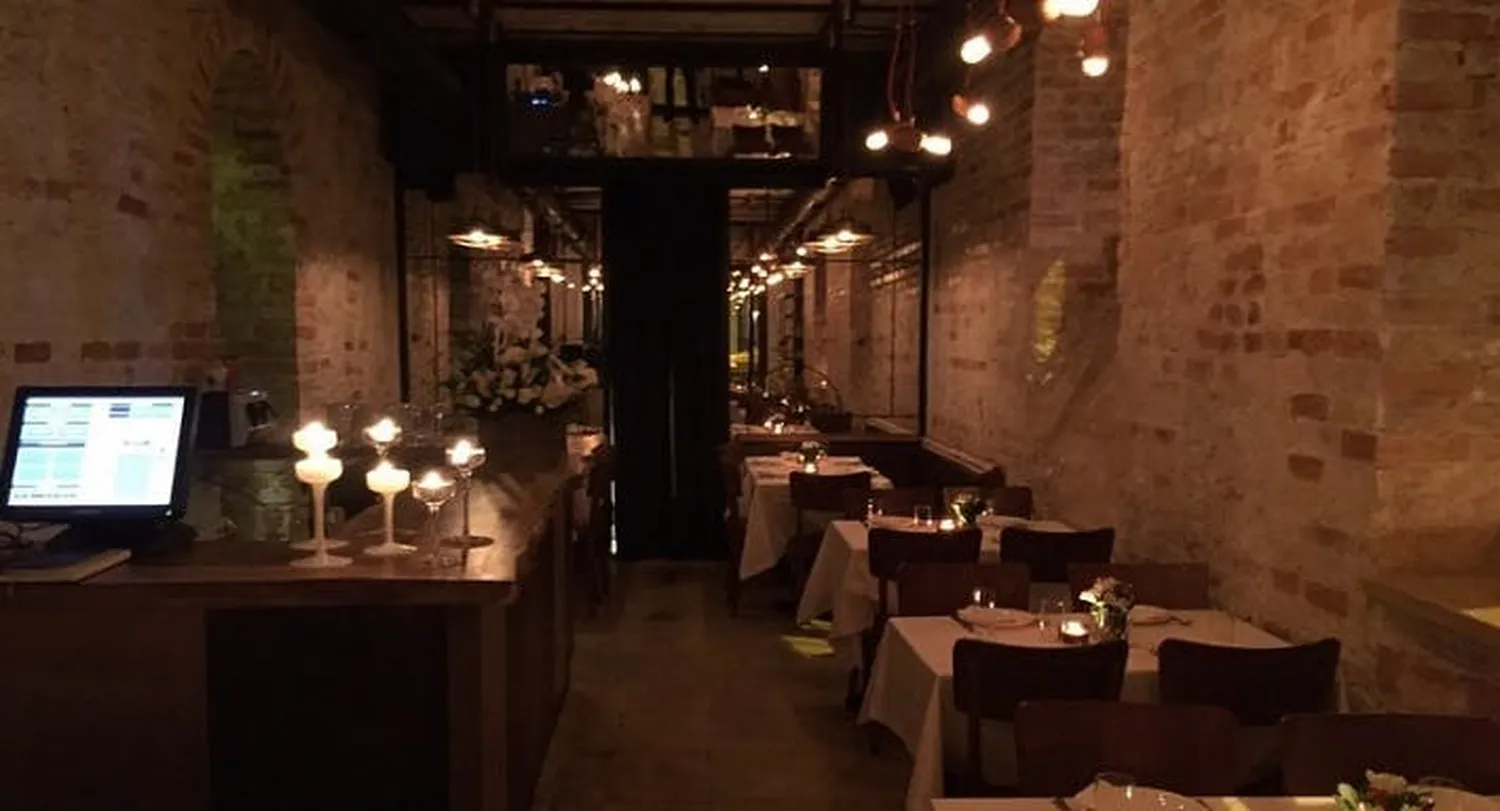 Aheste restaurant Istanbul