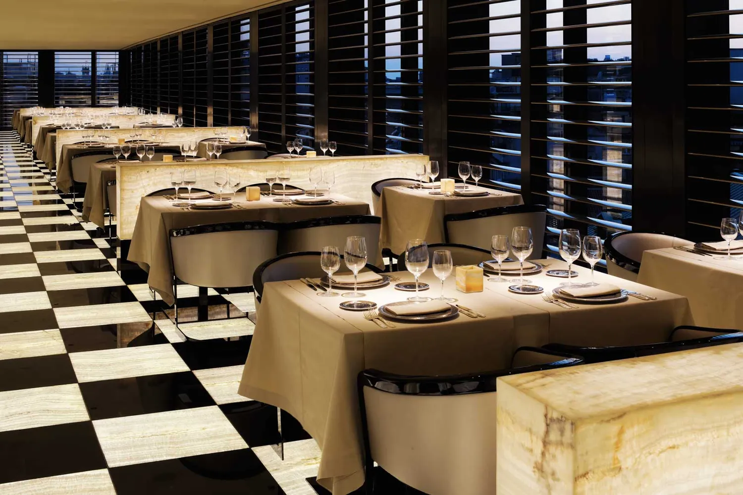 Armani restaurant Milano