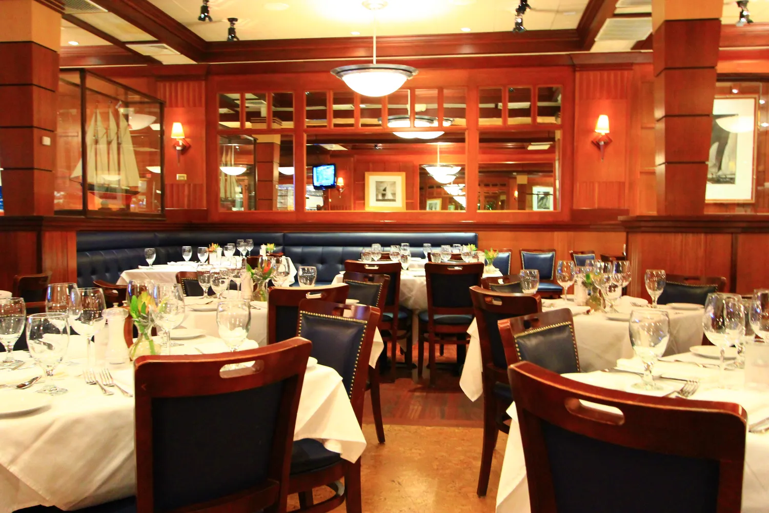 Atlantic Fish restaurant Boston