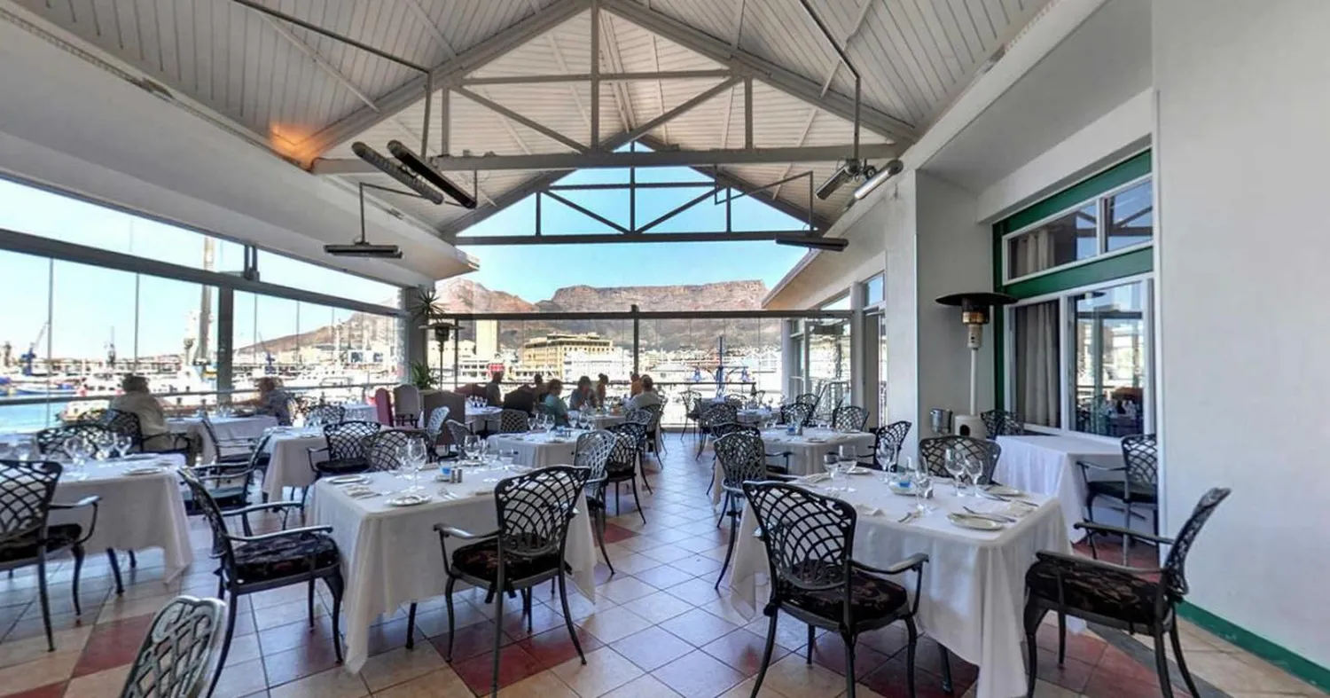 Baía restaurant Cape town