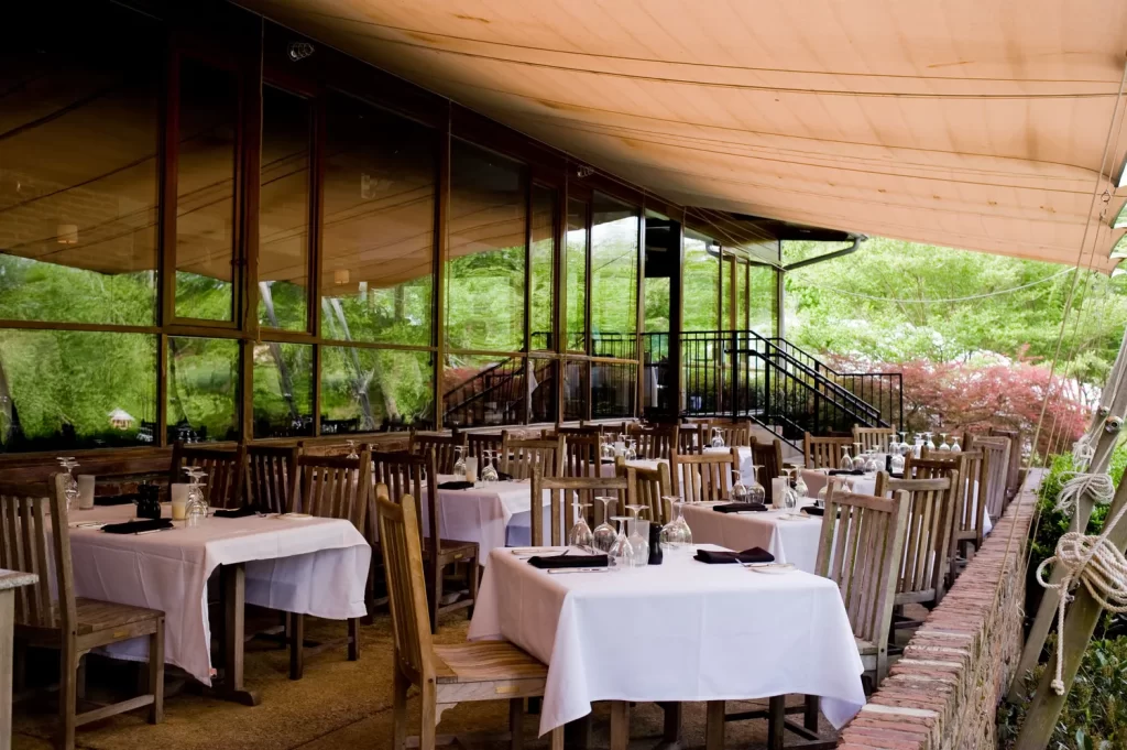 Reservation at CANOE restaurant Atlanta KEYS