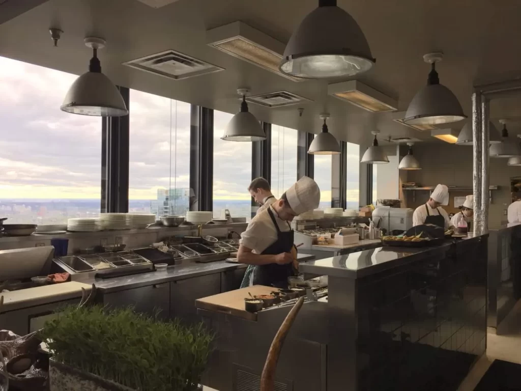 Reservation at CANOE restaurant Toronto KEYS