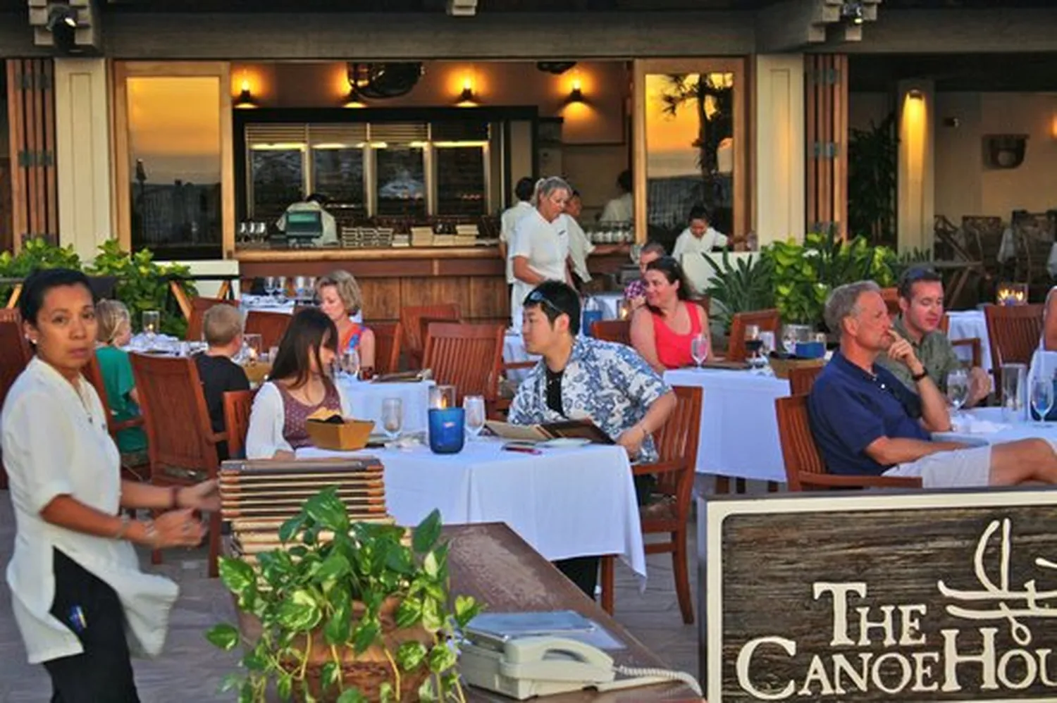 CanoeHouse restaurant Hawaii