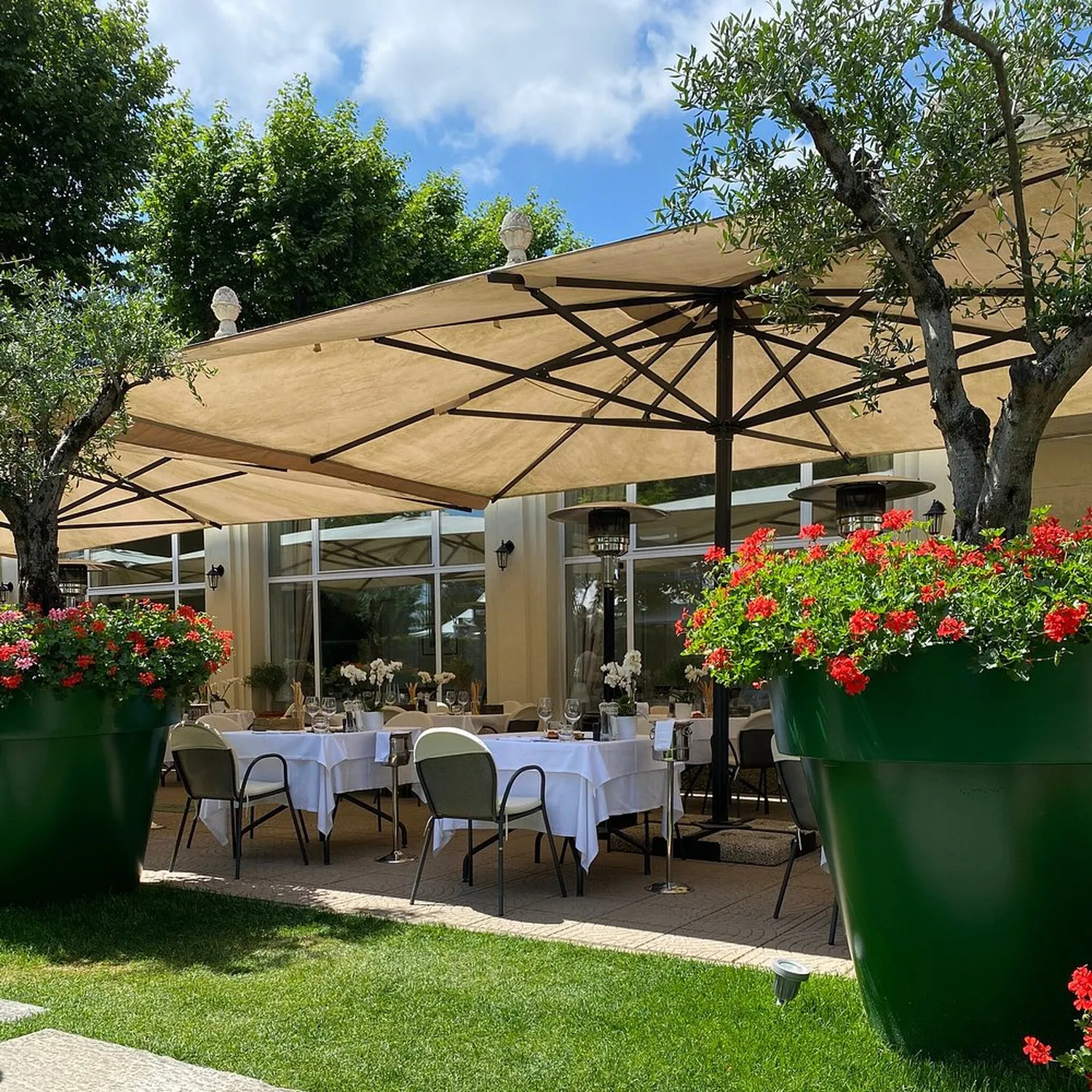 Canter 1920 restaurant Milan