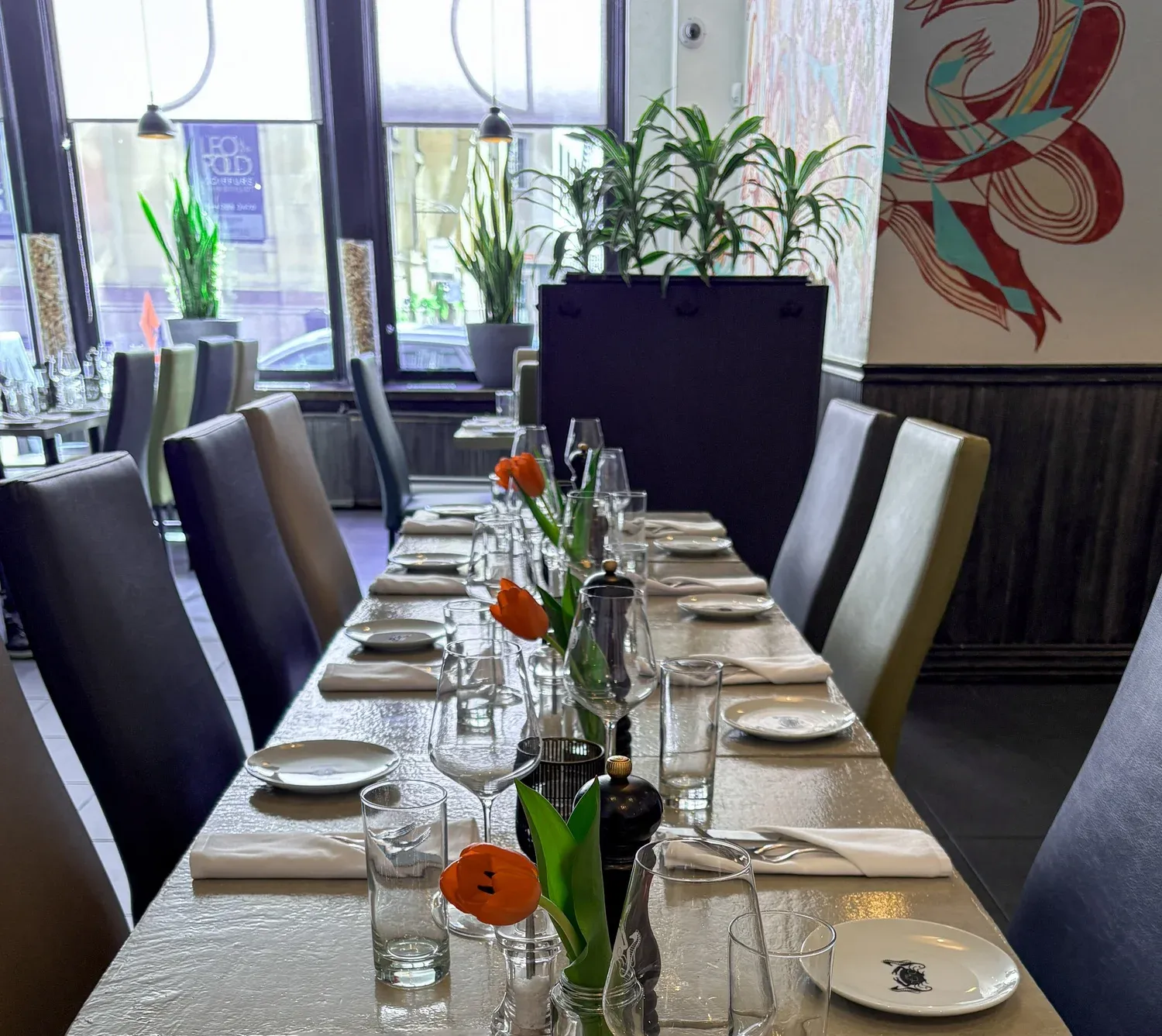 Chez Delmo restaurant Montreal