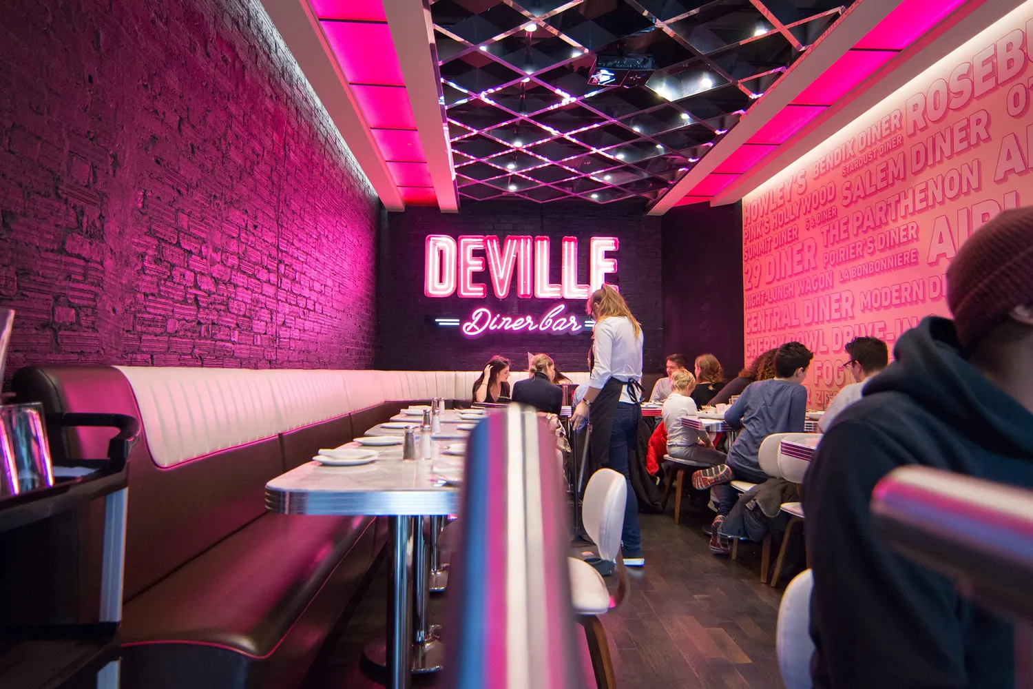 Deville Dinerbar restaurant Montréal