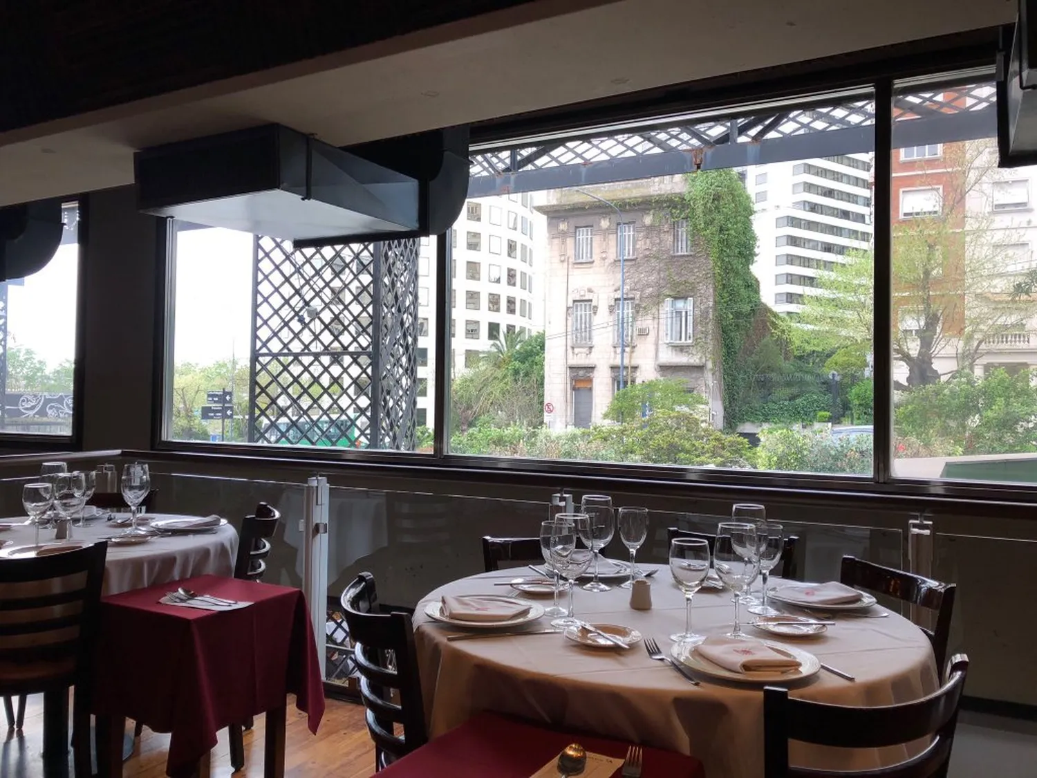 El Mirasol de La Recova restaurant Buenos aires