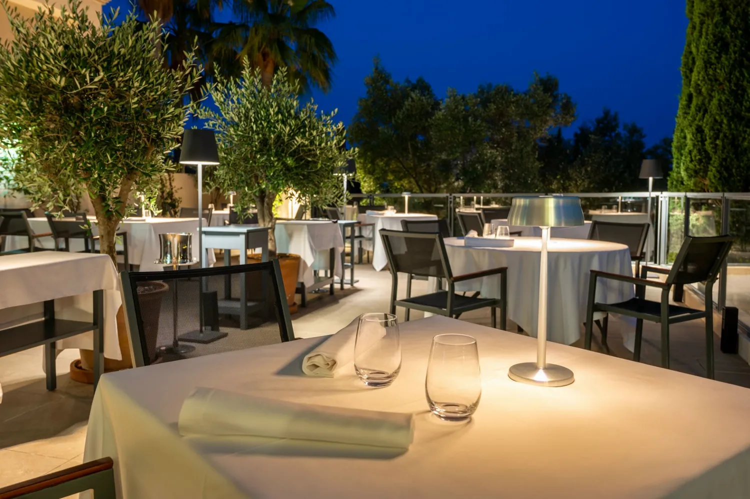 El lago restaurant Marbella