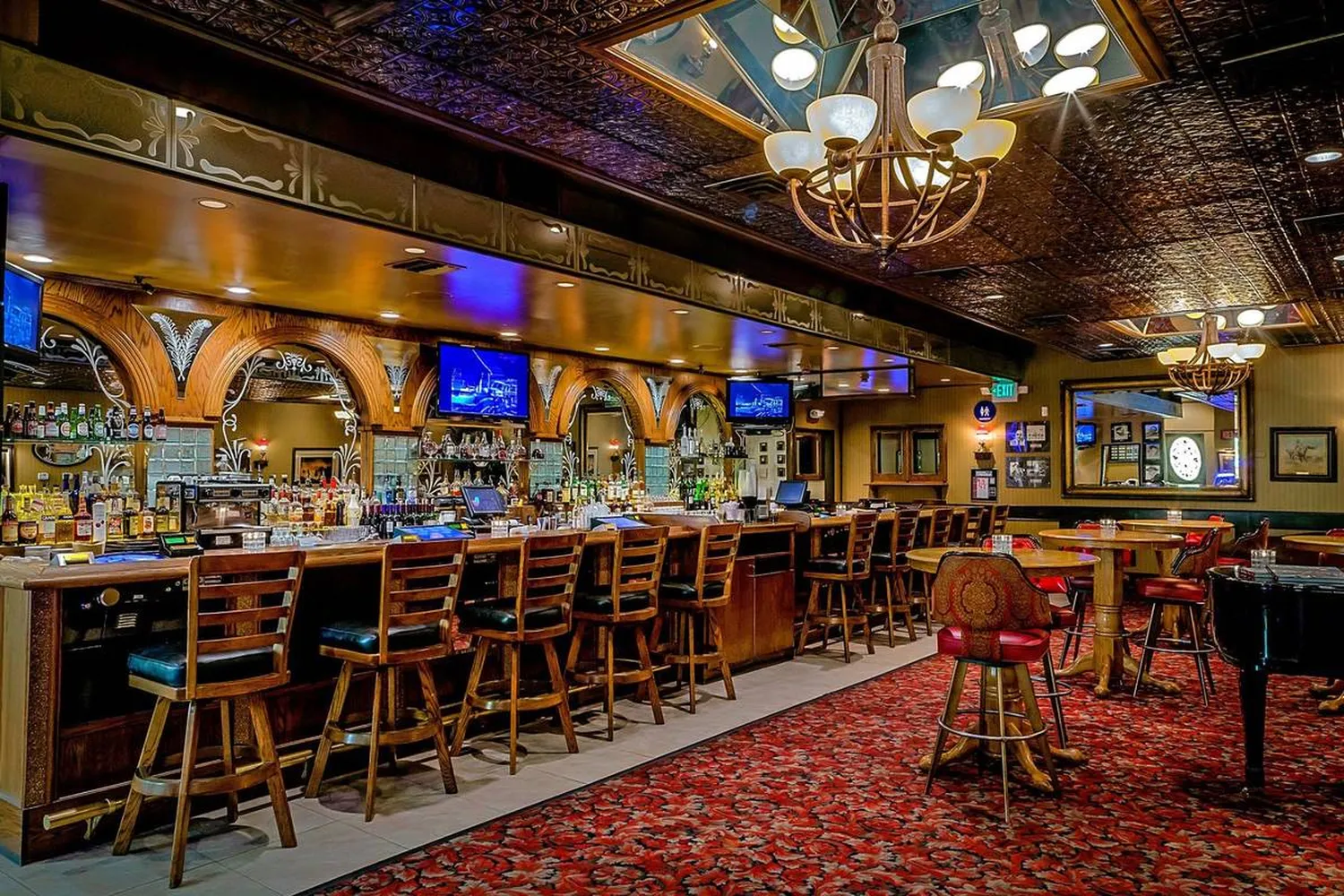 Reservation at GOLDEN STEER restaurant - Las Vegas KEYS