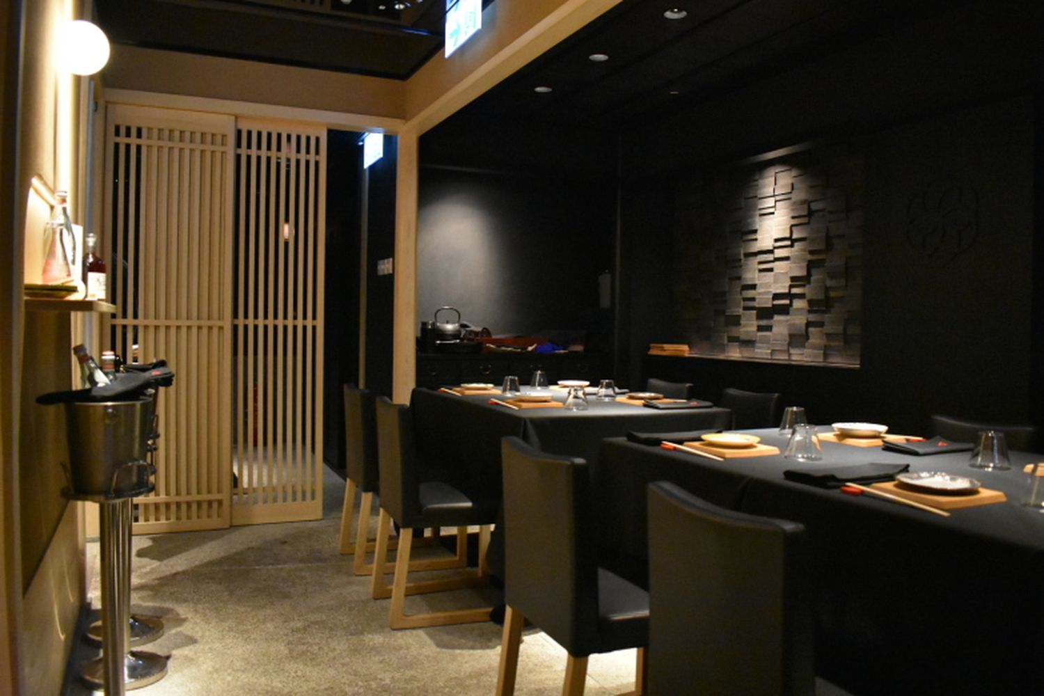 Haku restaurant Hong Kong